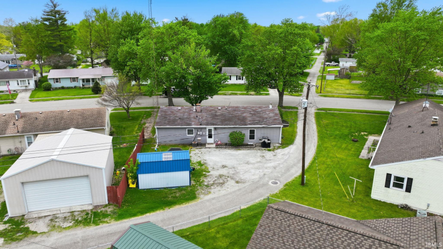 Listing Image 18