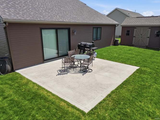 Listing Image 32