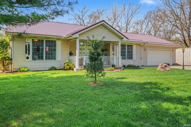 Listing Image 3
