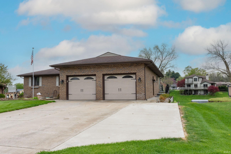 Listing Image 35