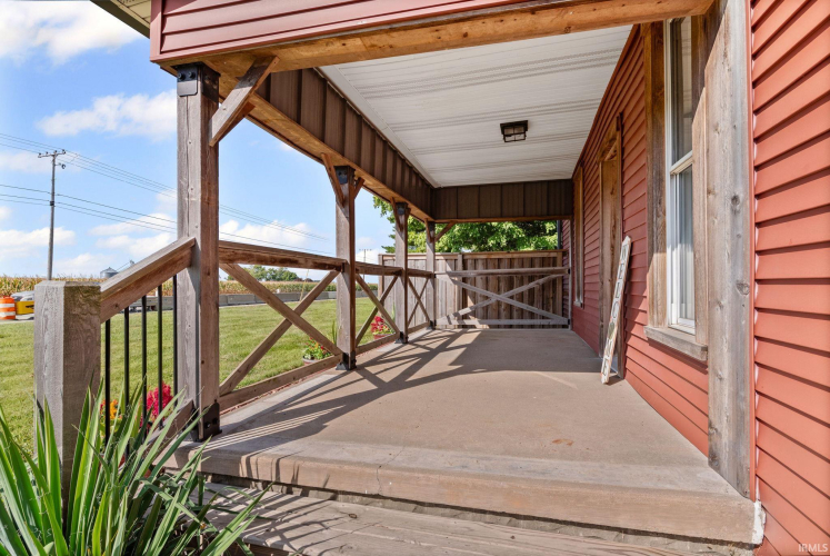 Listing Image 5