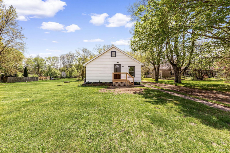 Listing Image 24
