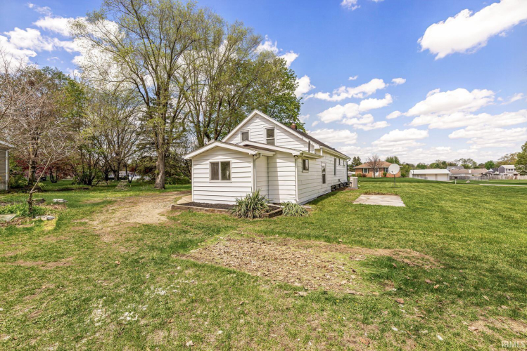 Listing Image 27