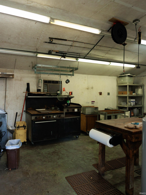 Listing Image 33
