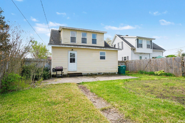 Listing Image 14