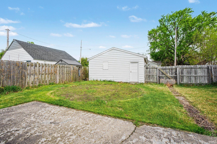 Listing Image 15