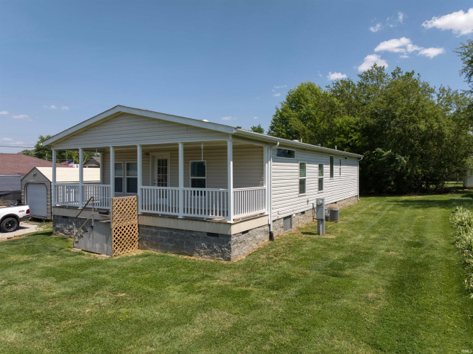 Listing Image 3