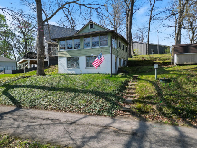 Listing Image 9