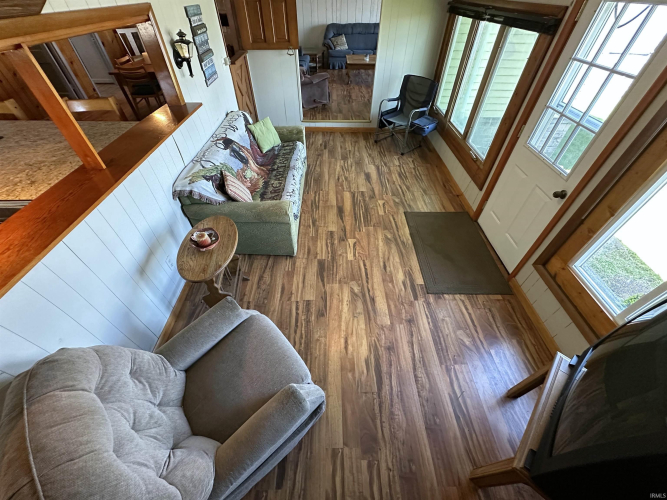 Listing Image 14
