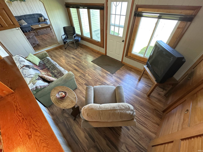 Listing Image 16