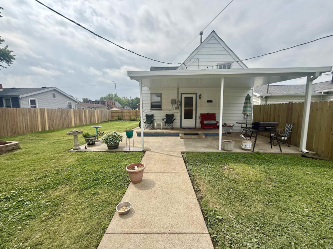 Listing Image 16