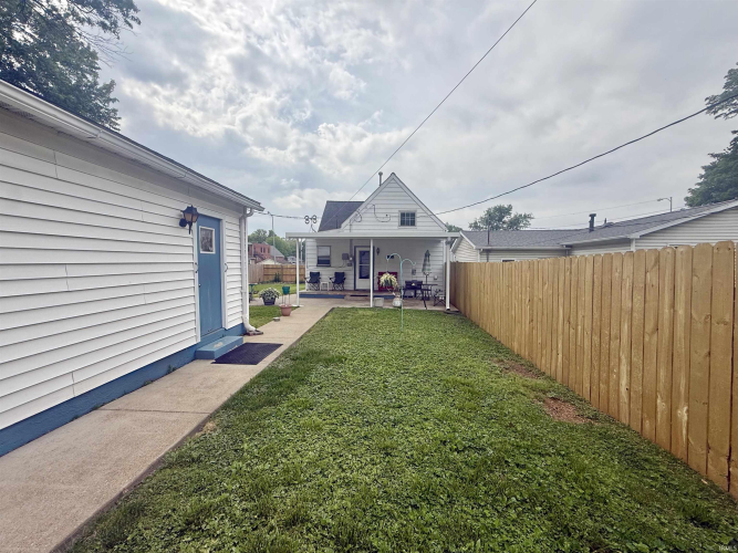 Listing Image 19