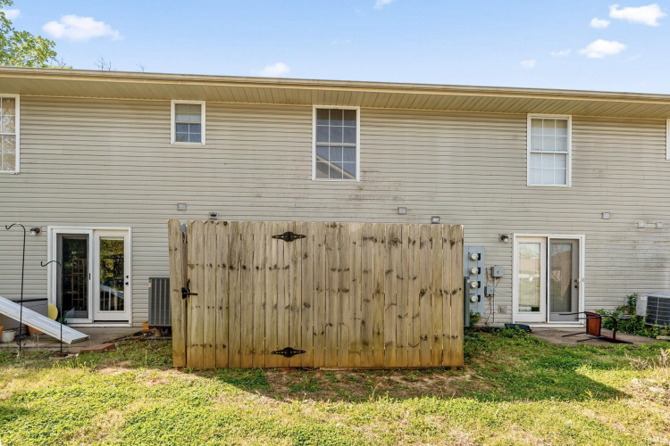 Listing Image 25