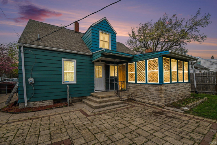 Listing Image 2