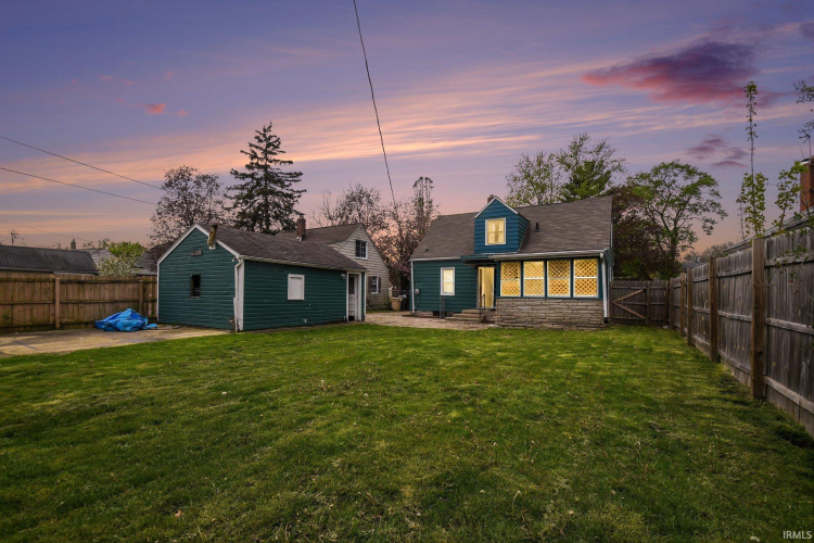 Listing Image 3