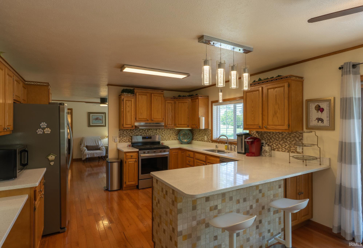 Listing Image 14