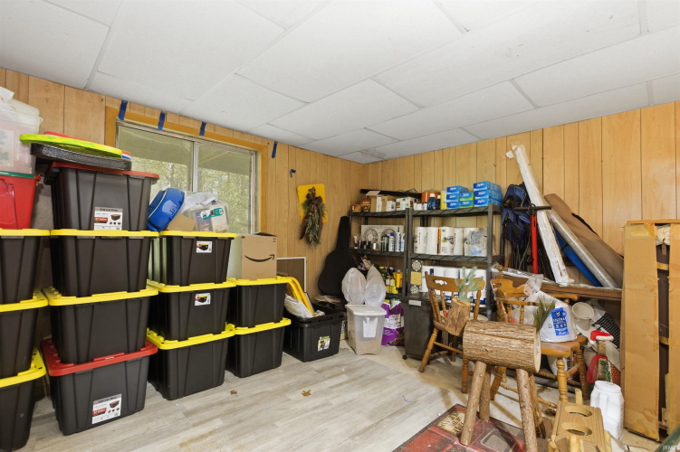 Listing Image 28