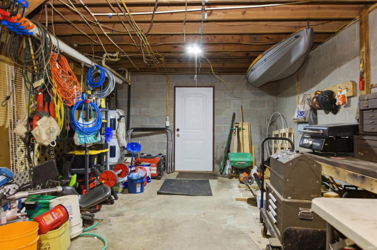 Listing Image 30