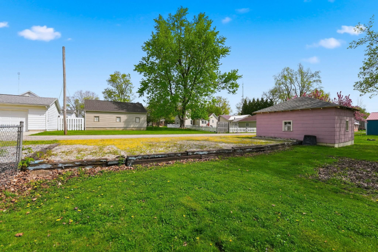 Listing Image 34