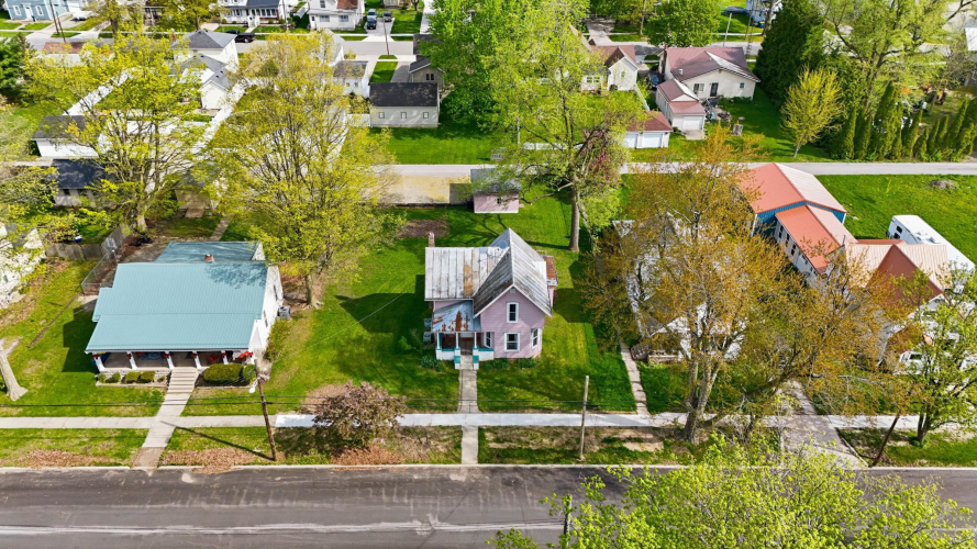 Listing Image 6
