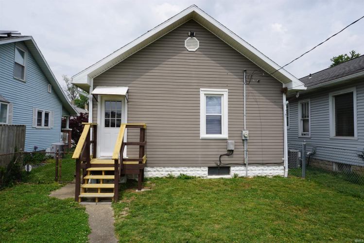 Listing Image 19