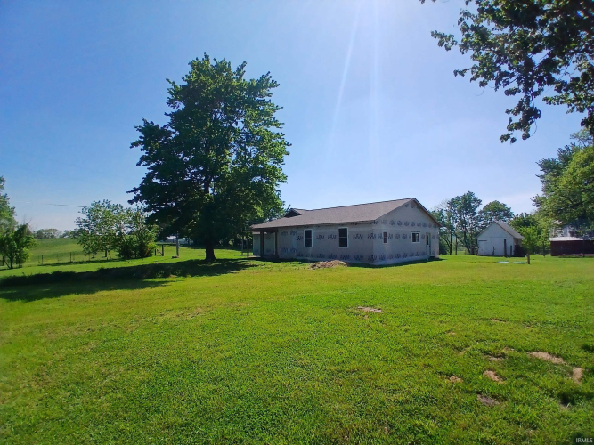 Listing Image 27