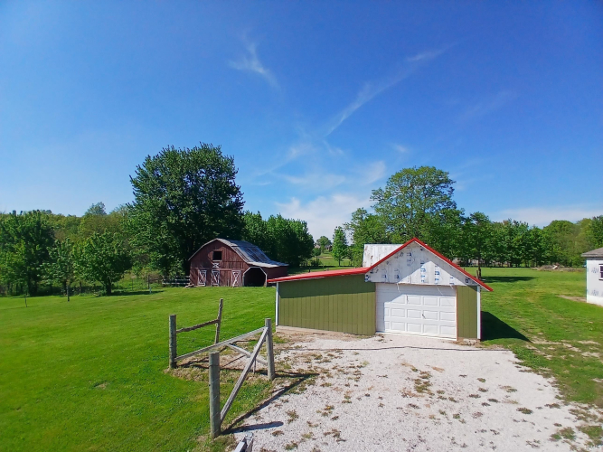 Listing Image 32