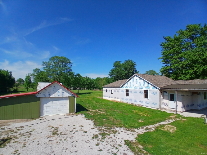 Listing Image 36