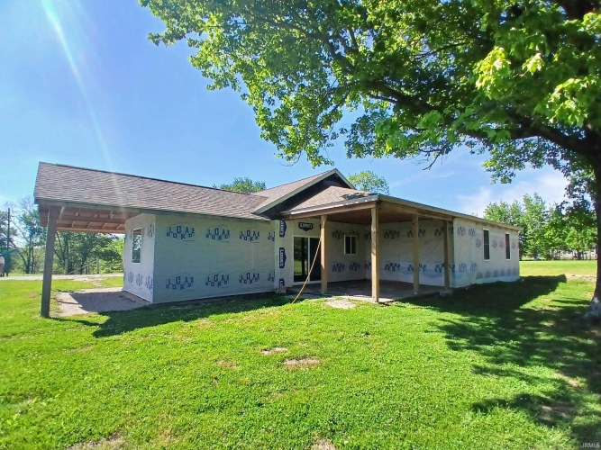 Listing Image 6