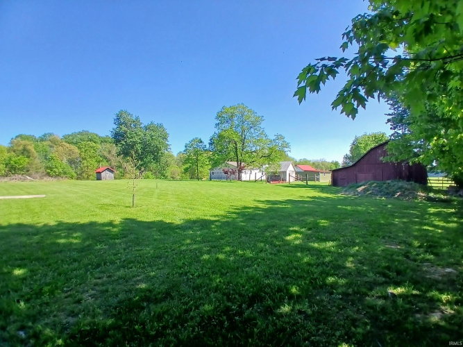 Listing Image 7