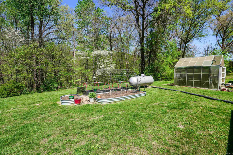 Listing Image 33