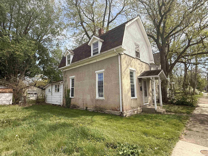 Listing Image 2