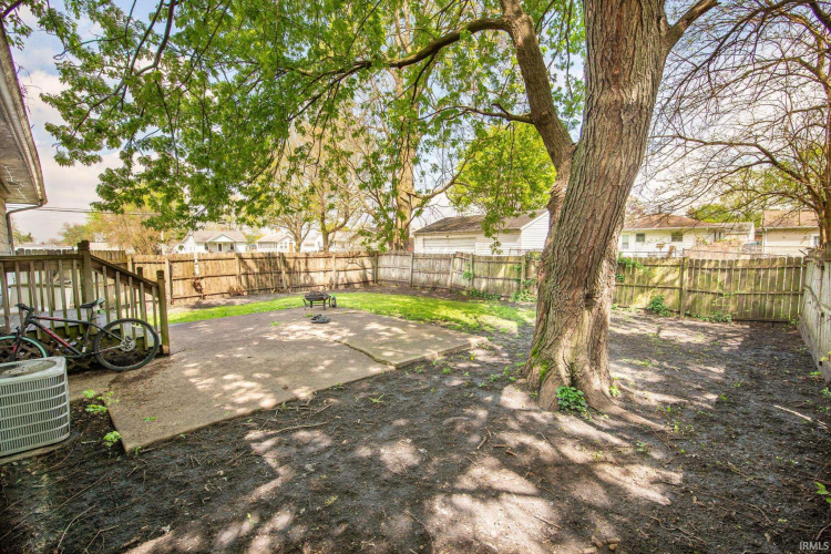 Listing Image 21