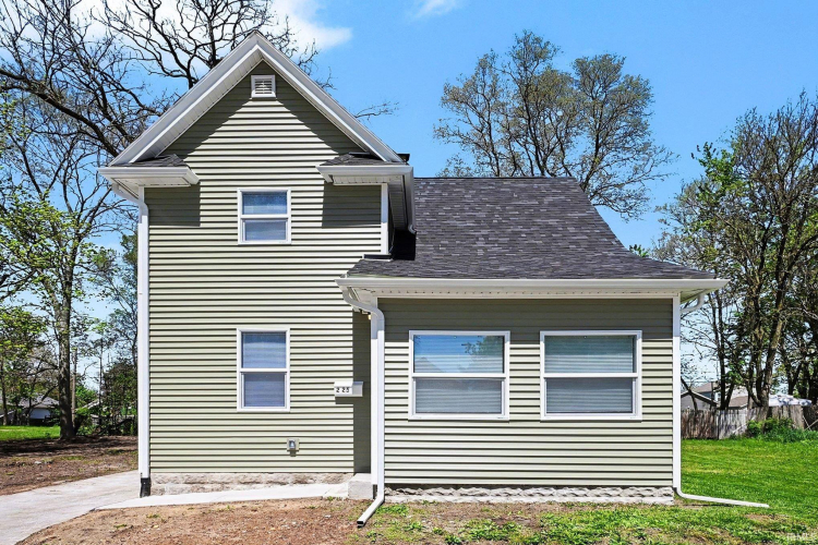 Listing Image 2