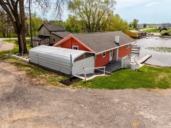 Listing Image 11