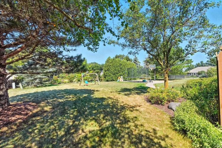 Listing Image 29