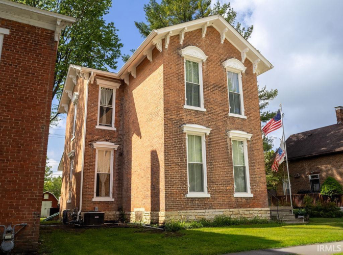 Listing Image 2