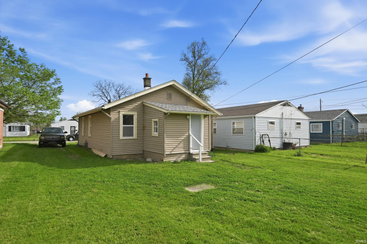 Listing Image 21