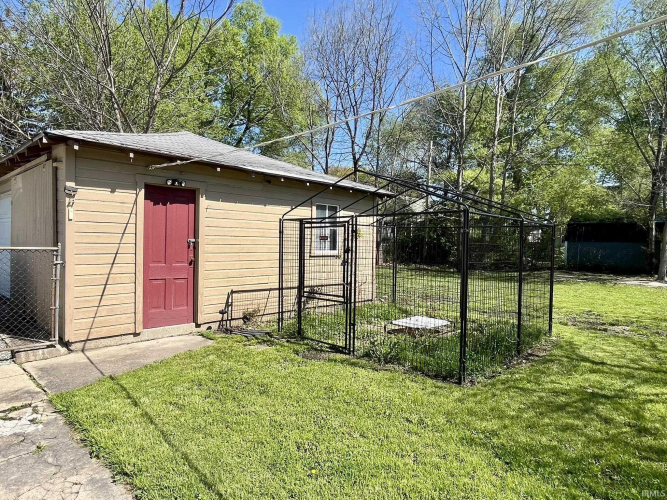 Listing Image 19