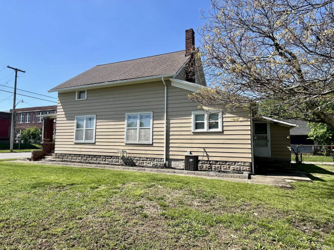 Listing Image 22