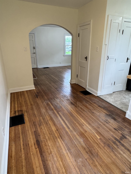 Listing Image 27