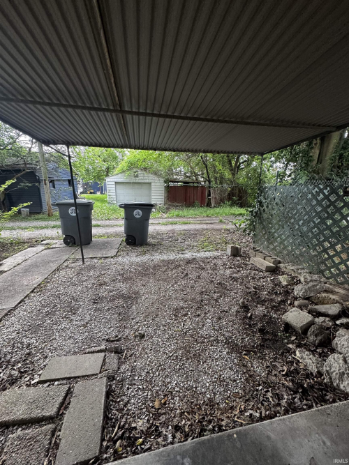 Listing Image 29