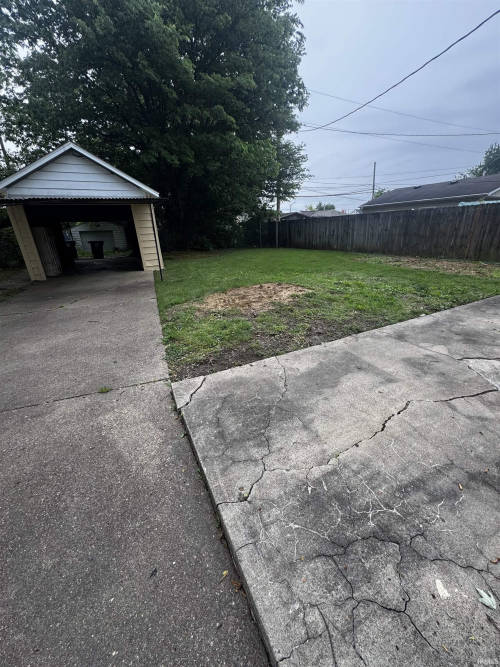 Listing Image 30