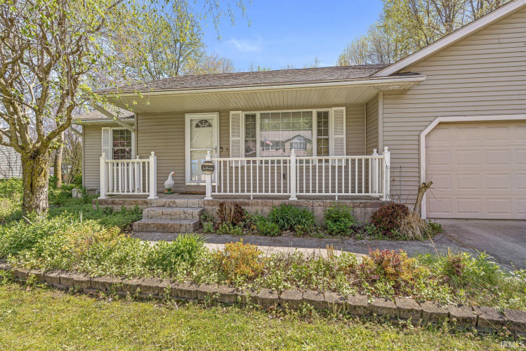 Listing Image 3
