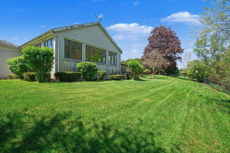 Listing Image 34