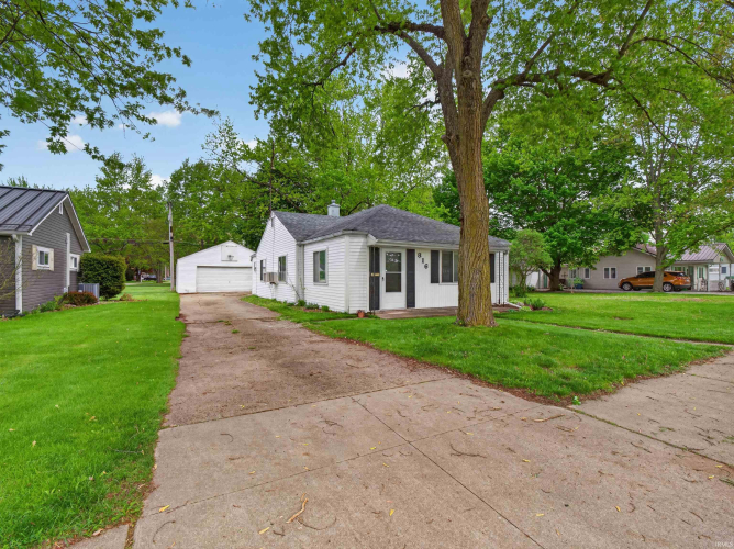 Listing Image 3