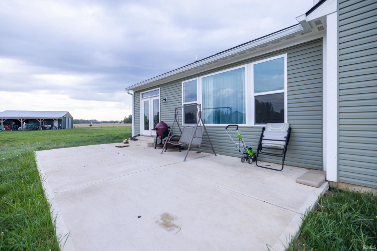 Listing Image 25