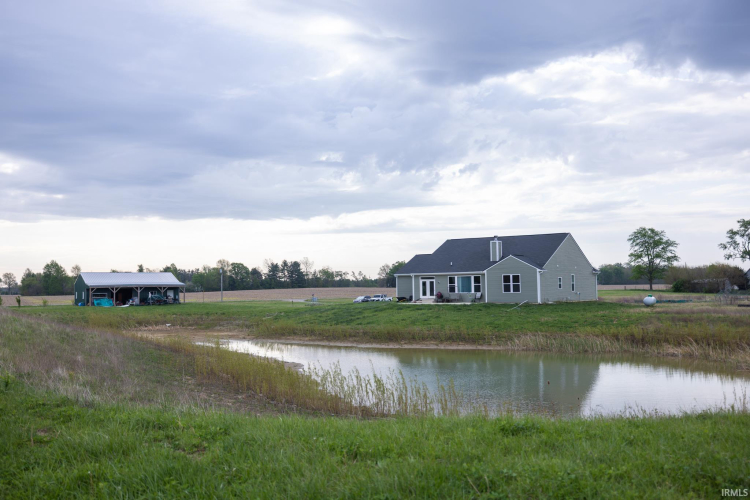 Listing Image 26