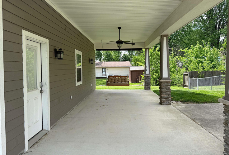 Listing Image 28