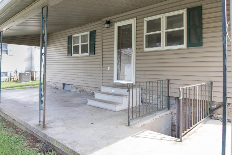 Listing Image 17